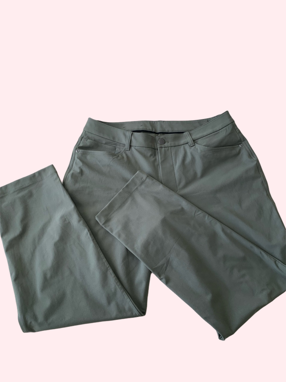 Lululemon ABC Casual Pant Olive Green Slim fit Men's size 32 inseam 28”